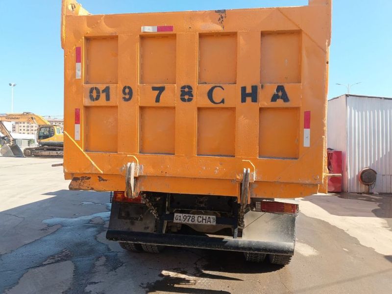 Самосвал SHACMAN F3000 сотилади