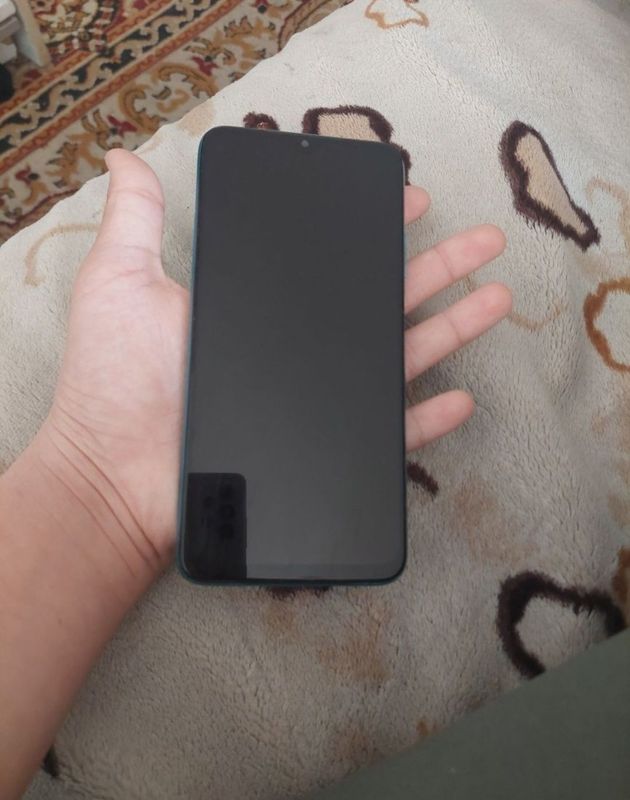 Redmi 9T sotiladi Redmi 9T sotiladi