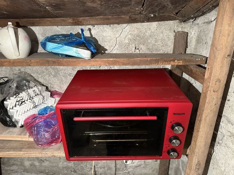 Продам электропечь Продам электропечь