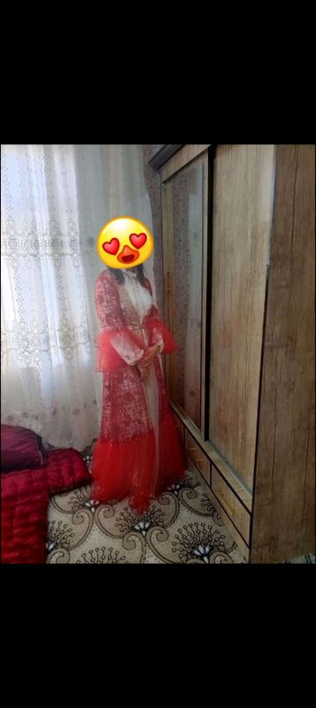 ansambl sharfi bilan birgalikda sotiladi ansambl sharfi bilan birgalikda sotiladi