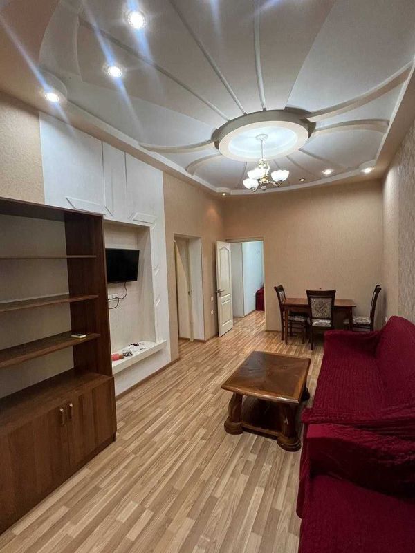 Аския базар ул.Ракат 3-комн 4/4 65 м² ремонт меб/тех Аския базар ул.Ракат 3-комн 4/4 65 м² ремонт меб/тех
