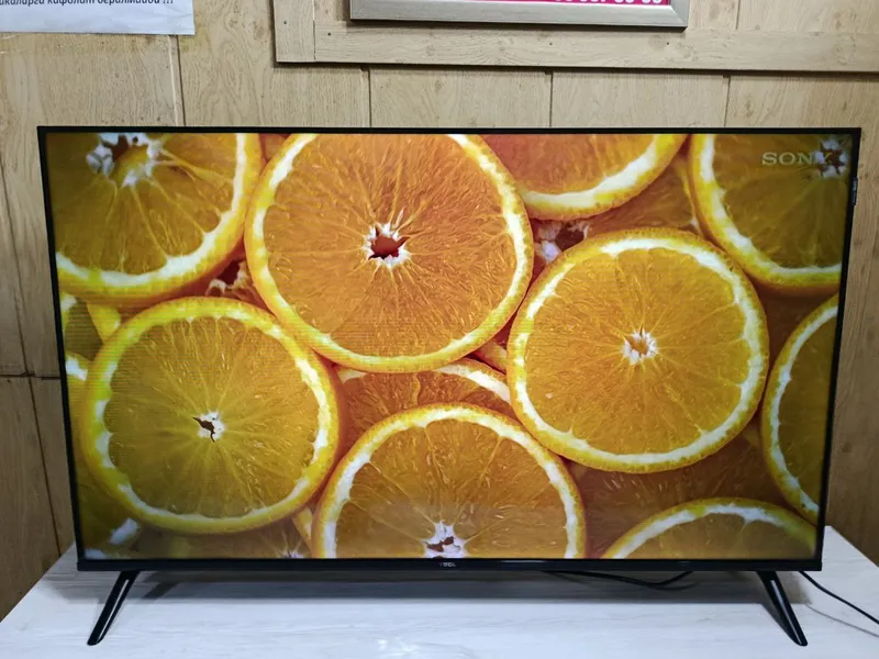 Продаётся телевизор TCL 43" (модель 43SPK)