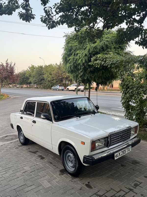 Lada 2107 Metan 2007 yil 2500$ Lada 2107 Metan 2007 yil 2500$