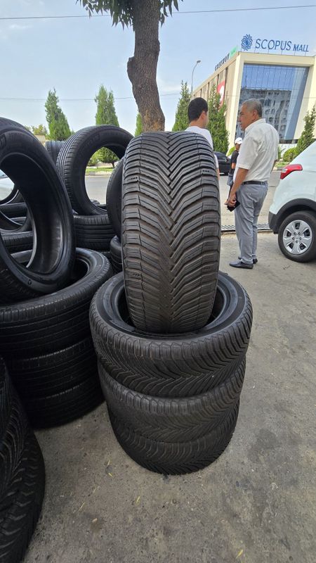 245/45/R 18 Michelin 245/45/R 18 Michelin