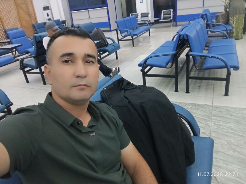 UY SOTILADI