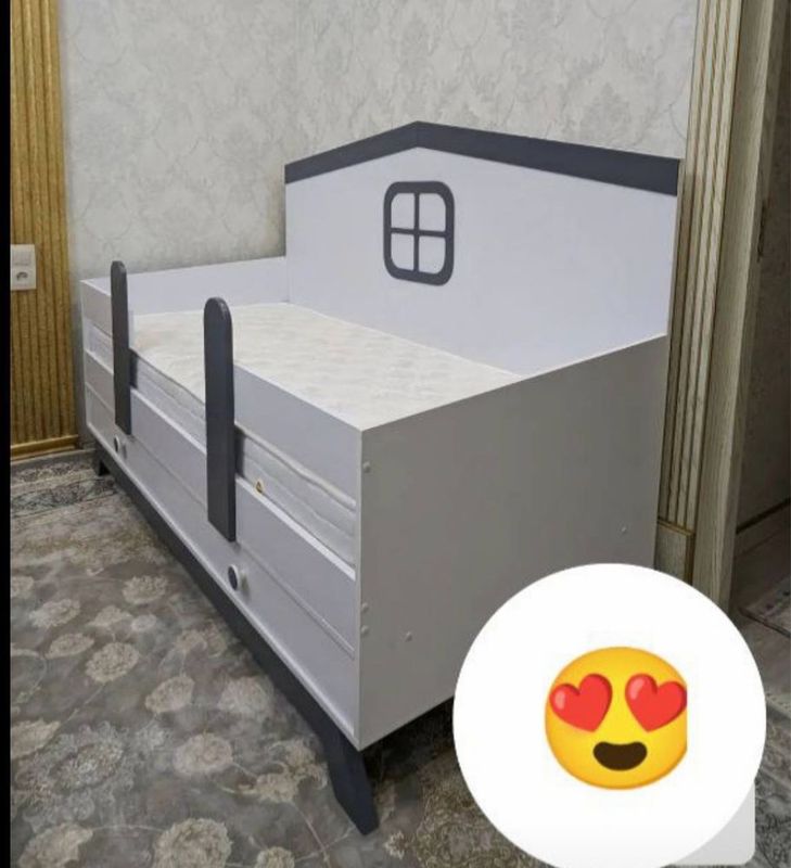 Detskiy kravat srochno sotiladi Detskiy kravat srochno sotiladi