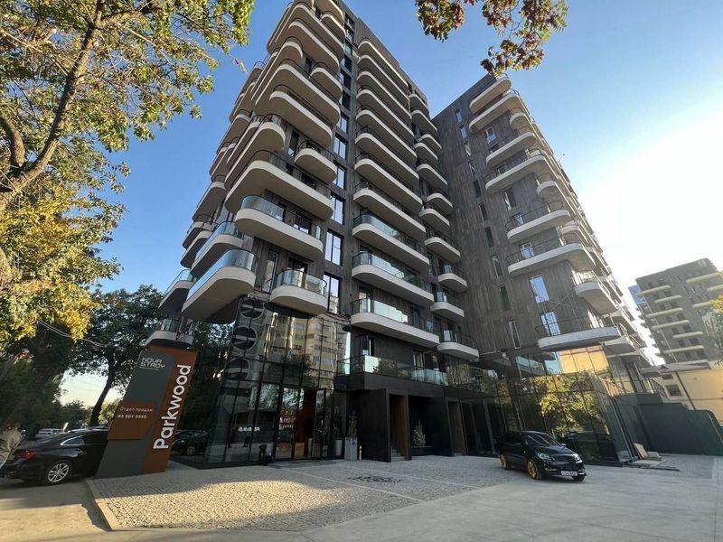 Продается 3х ком. квартира, ЖК Parkwood, ор-р: Госпитальный рынок,83м2