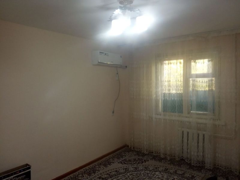 Аренда срочно 2 хона 250$ Аренда срочно 2 хона 250$