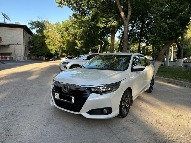Honda Crider 2023 Avtomat karobka srochna sotiladi Honda Crider 2023 Avtomat karobka srochna sotiladi