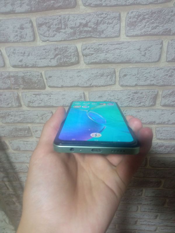 vivo y27s
