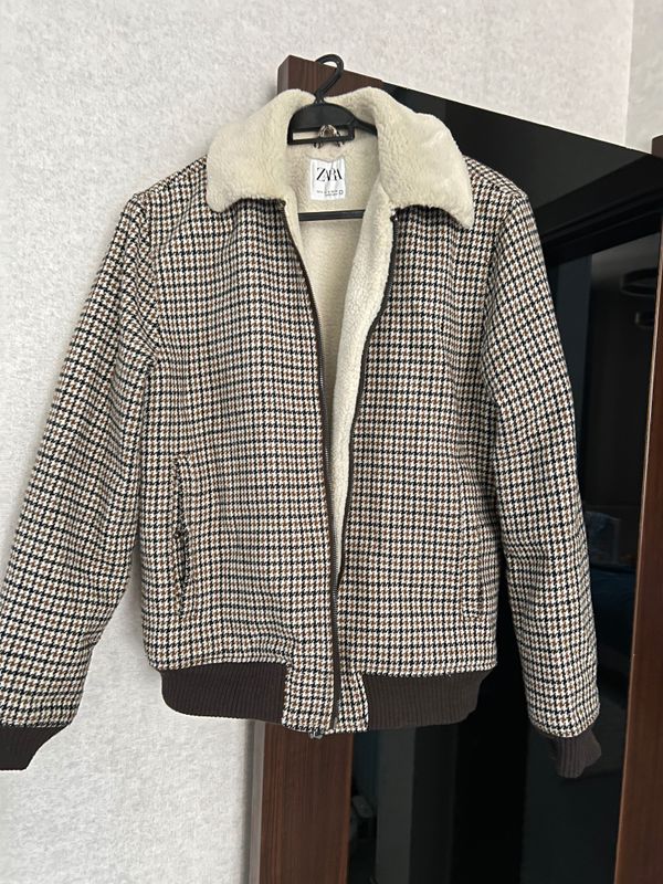 Мужская куртка осенняя Zara Мужская куртка осенняя Zara