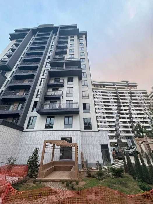ЖК Green Island 2 комнатная Коробка 47м2 Ц-1 , Infinity ориентир