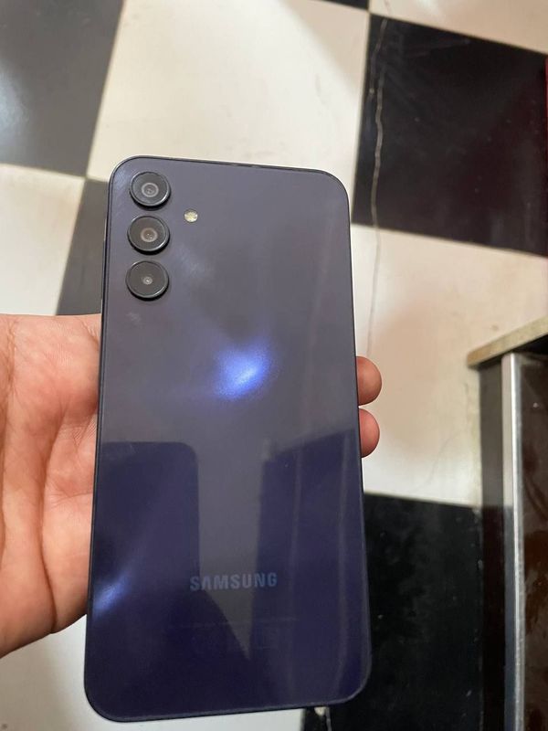 Samsung A15 sotiladi Samsung A15 sotiladi