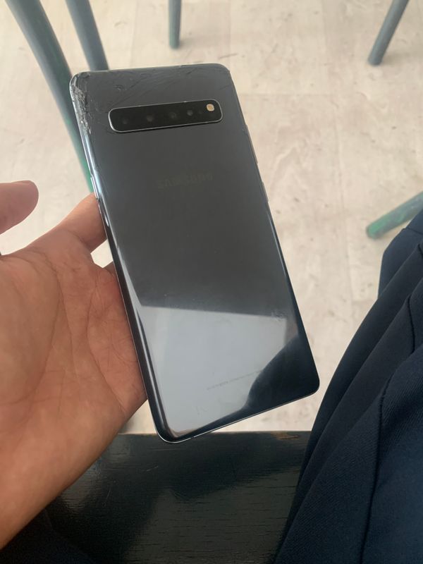 Ekran quysa ishledi 512hotrasi narx kelwamz s10+5g