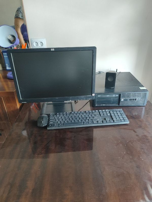 Arzon kompyumer HP LE1901w