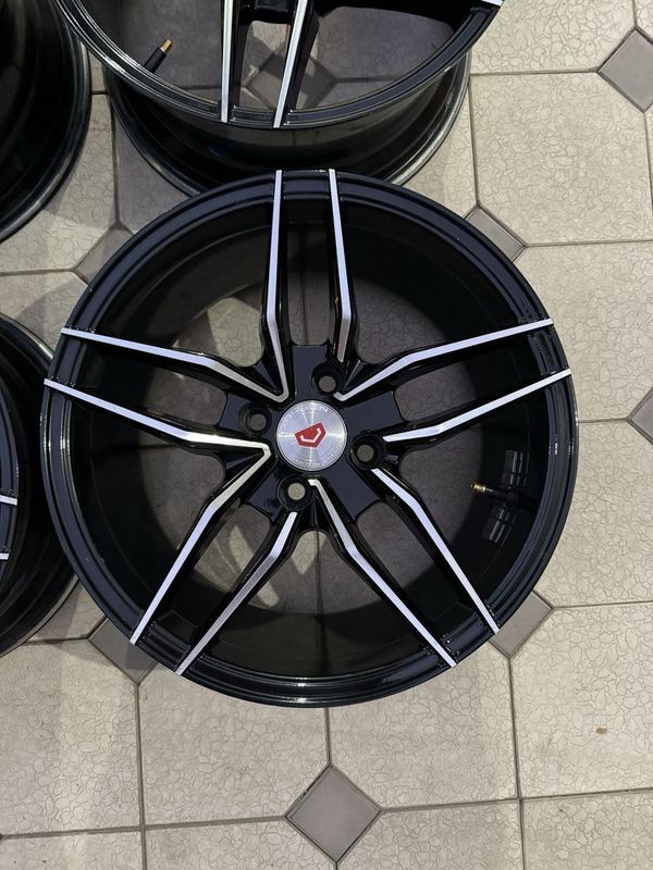 R-15 Vossen Диска.