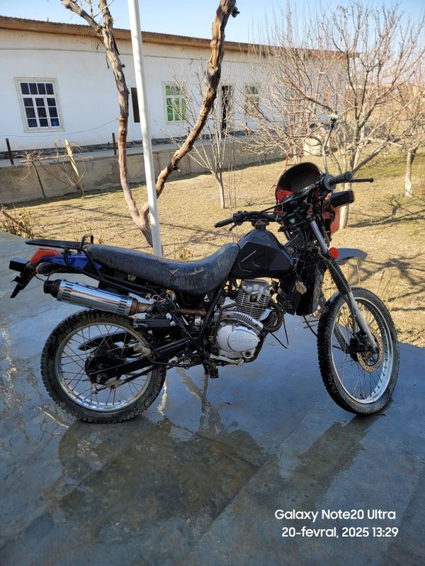 Lifan mototsikl sotiladi