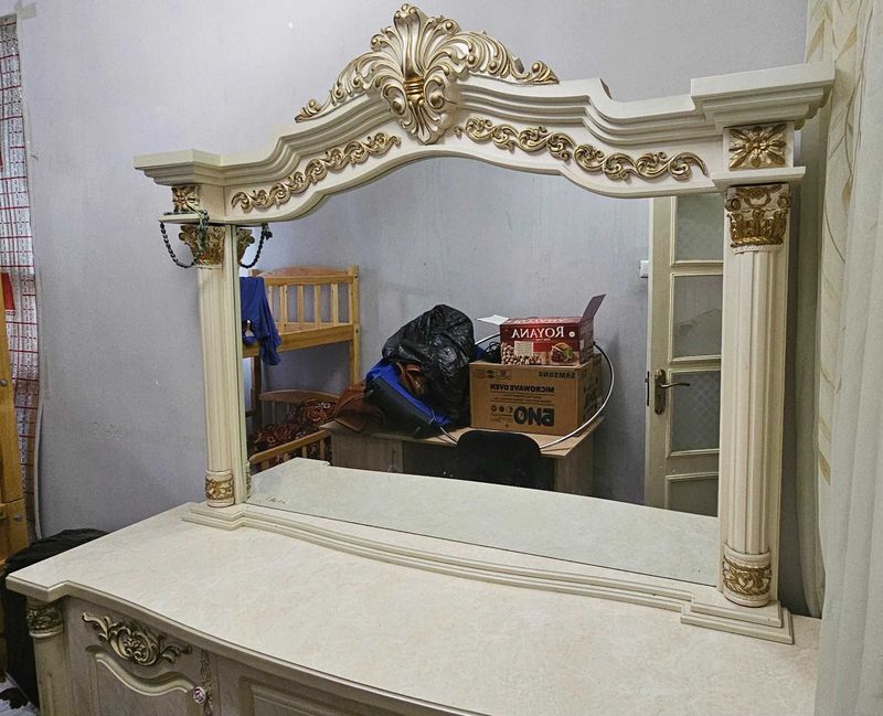 Спальни гарнитура Спальни гарнитура