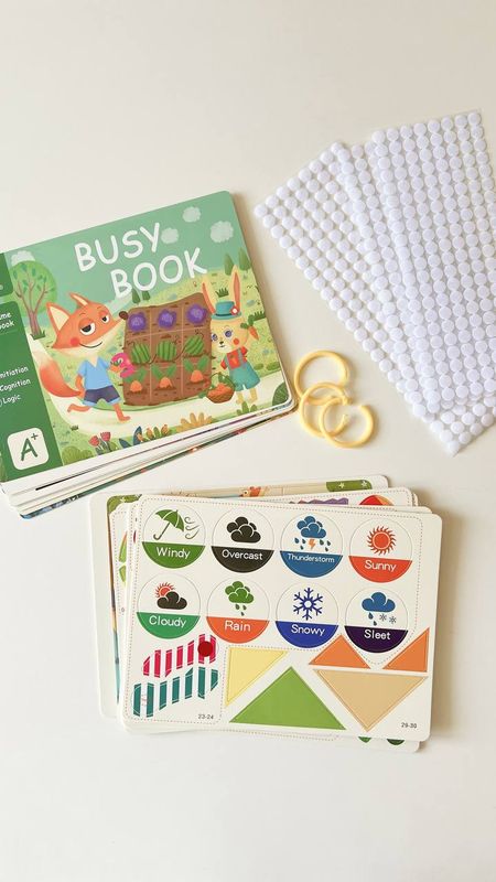 Большая развивающая книга с липучками на английском языке «Busy book» Большая развивающая книга с липучками на английском языке «Busy book»