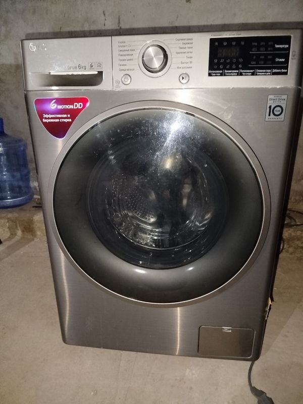 Стиральная машина LG 6 kg работает отлично состояние как новая сергли Стиральная машина LG 6 kg работает отлично состояние как новая сергли