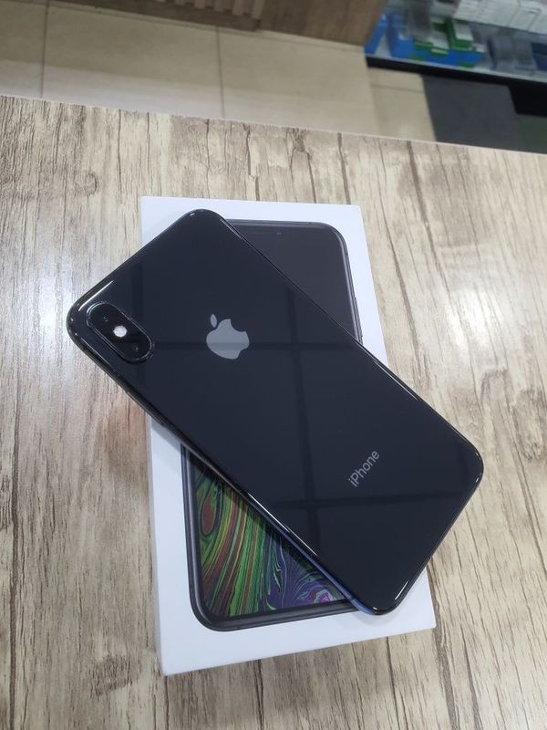 Iphone Xs sotiladi Iphone Xs sotiladi