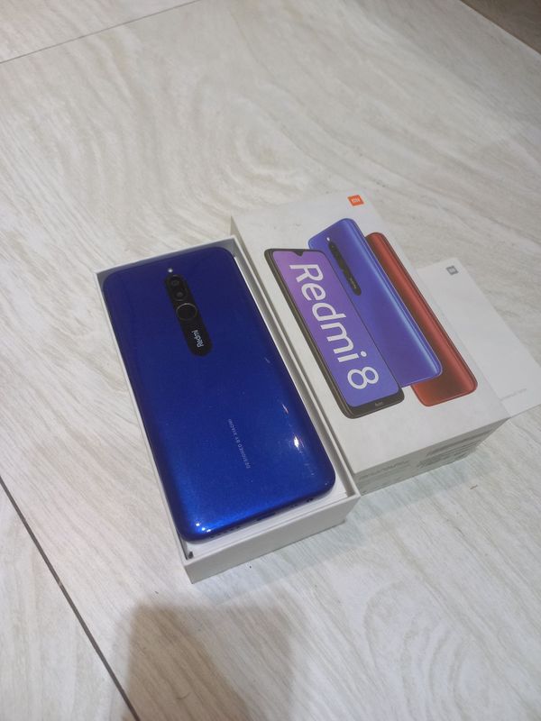 Redmi 8 64 gb состаяна идияал Redmi 8 64 gb состаяна идияал