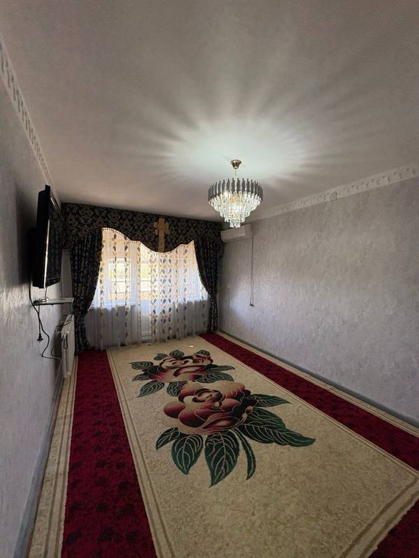 Urganch Xorazm palas yoni 4 qavatda 2 xonali kvartira sotiladi