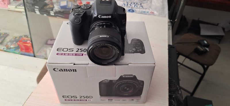 canon 250d kit EF-18-55 IS STM xolati zo‘r canon 250d kit EF-18-55 IS STM xolati zo‘r
