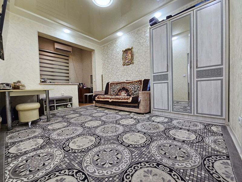 Продается 2-ком. квартира 42м², 3 квартал Чиланзар