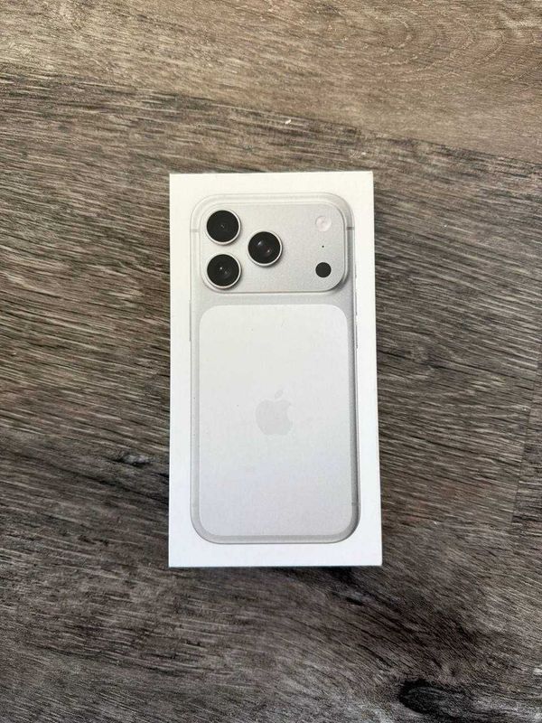 Iphone 17 PRO,Silver,512 GB,новый,с Америки Iphone 17 PRO,Silver,512 GB,новый,с Америки