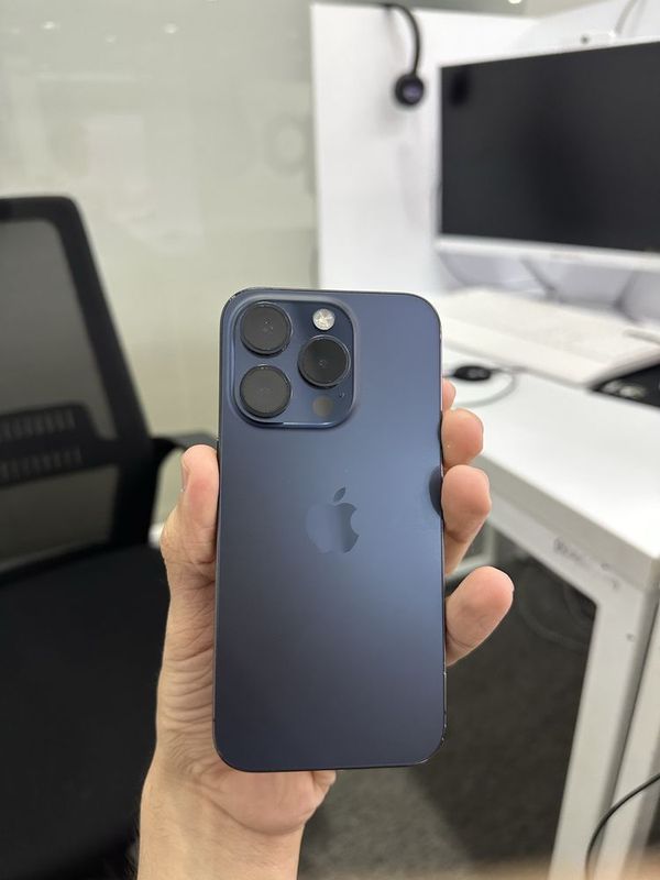 Iphone 15 pro 680$ Iphone 15 pro 680$