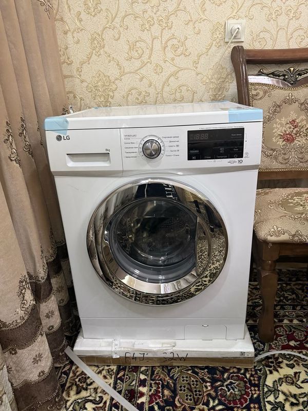 Продаётся новая стиральная машинка 8 кг новая упаковка