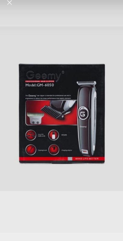 Geemy , model GM-6050 trimmer soch oladigan mashinka soqol ham oladi