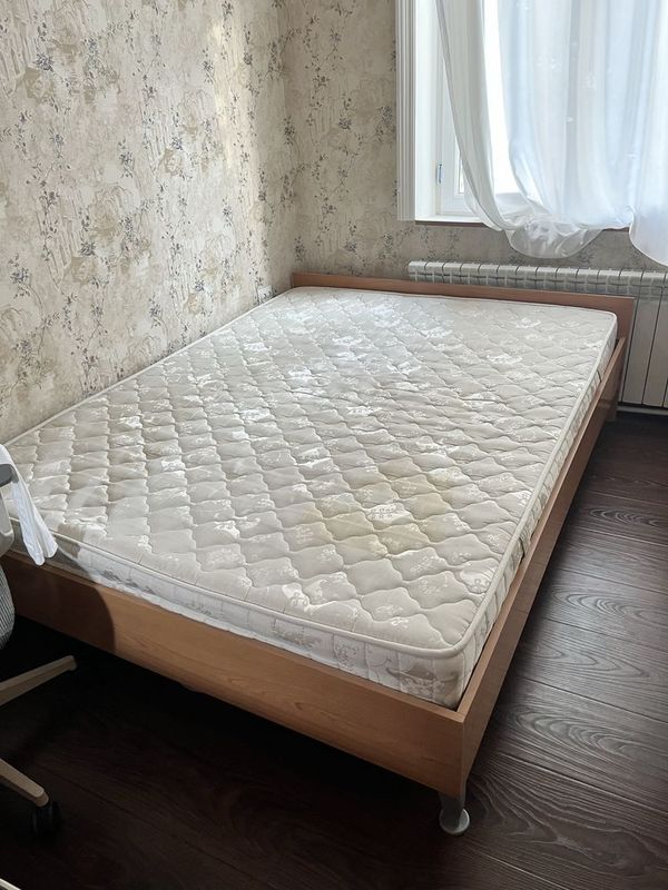 Продается кровать Продается кровать