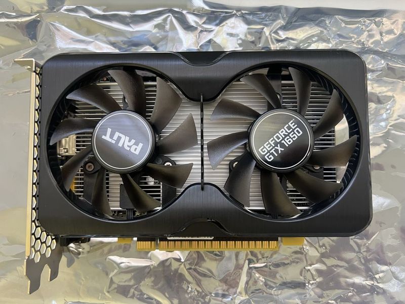 GTX 1650 Nvidia Palit Gaming Pro 4gb ddr6 как новая GTX 1650 Nvidia Palit Gaming Pro 4gb ddr6 как новая