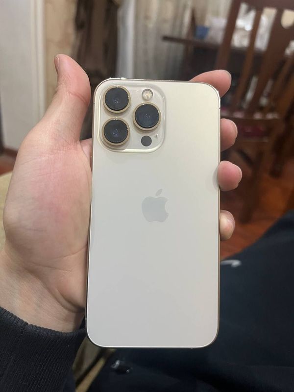 Iphone 13 pro... Iphone 13 pro...