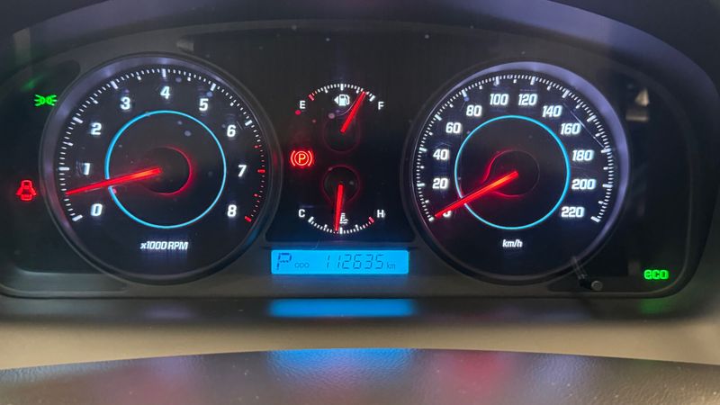 Продам Captiva 2 Год выпуска 2012 мотор 3.0 Продам Captiva 2 Год выпуска 2012 мотор 3.0
