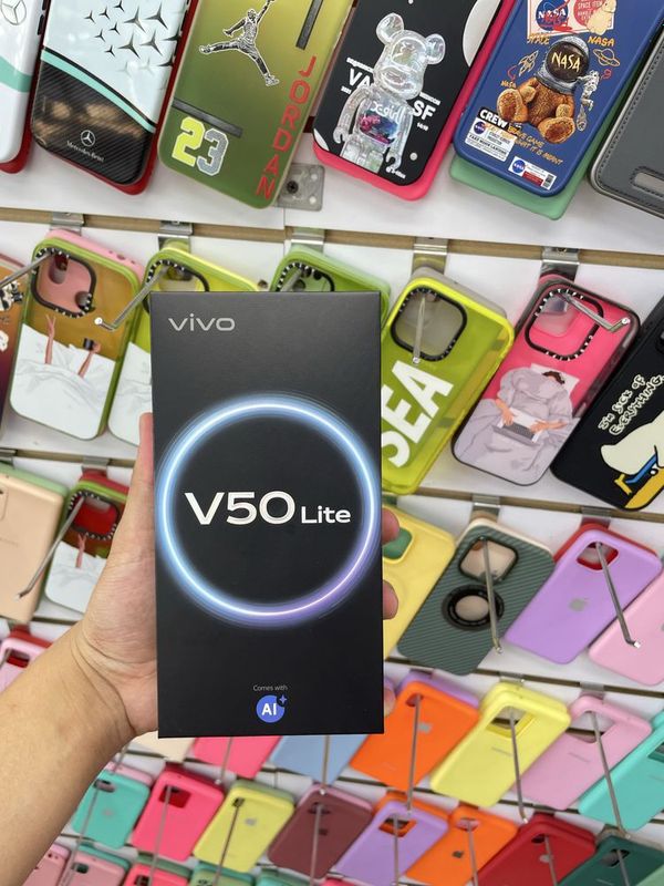 ViVo V50 Lite sotiladi ideal ViVo V50 Lite sotiladi ideal