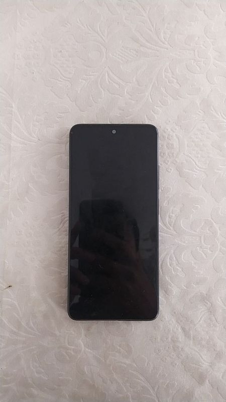 Redmi not 11 pro 8 ga 128tali