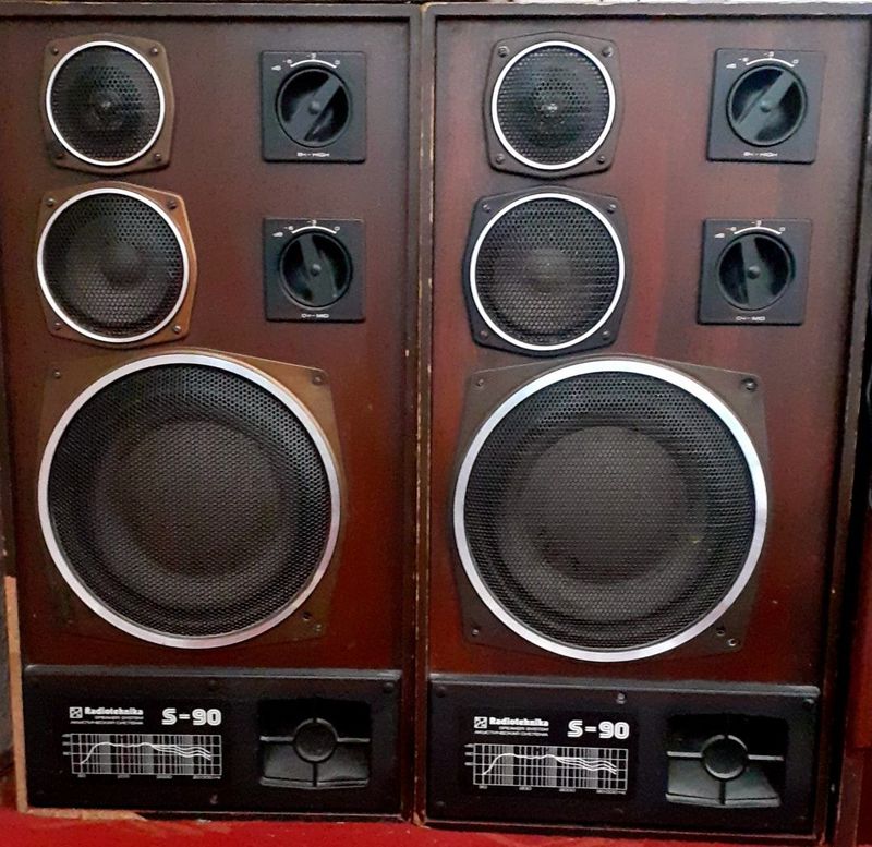 Kolonka Radiotexnika S90