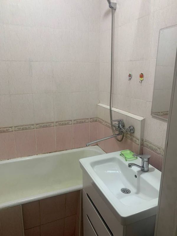 Слается квартира Юнусобад 3