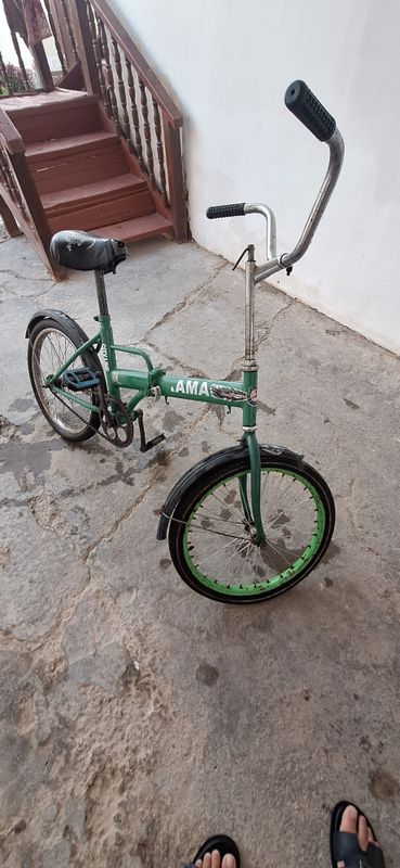 kama velosiped sotiladi rangi yashil 1 ta aybibor kama velosiped sotiladi rangi yashil 1 ta aybibor
