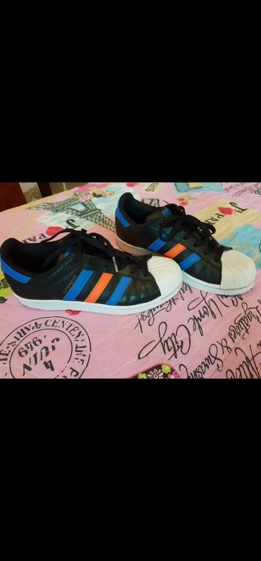 Кроссовки 36 рр Adidas Super Star оригинал состояние отличное Кроссовки 36 рр Adidas Super Star оригинал состояние отличное