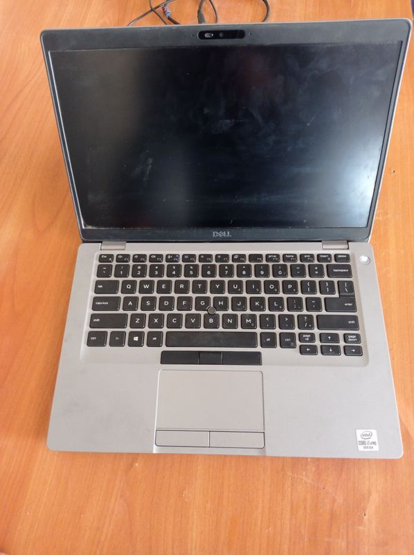 DELL Intel(R) Core(TM)i7-10610U CPU