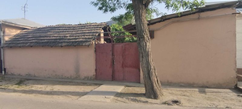 Mirzo Ulug'bek tumani qorasuv 6 kuva kochasi 64 uy Mirzo Ulug'bek tumani qorasuv 6 kuva kochasi 64 uy