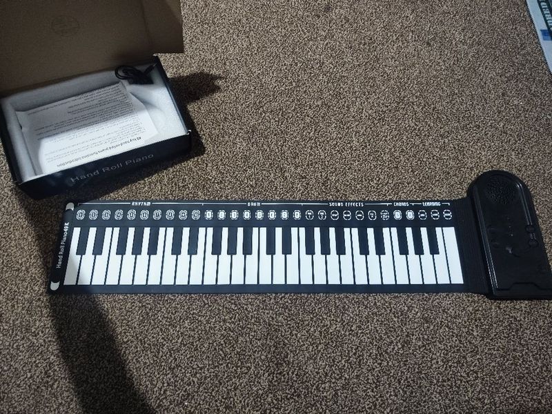 elektr pianino piano hamma yoshdagilarga tog'ri keladi ishlatilmagan elektr pianino piano hamma yoshdagilarga tog'ri keladi ishlatilmagan