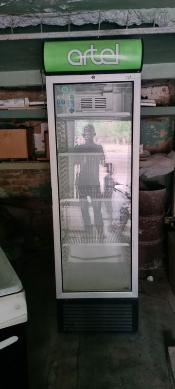 витринный холодильник, холодильник. витринный холодильник, холодильник.
