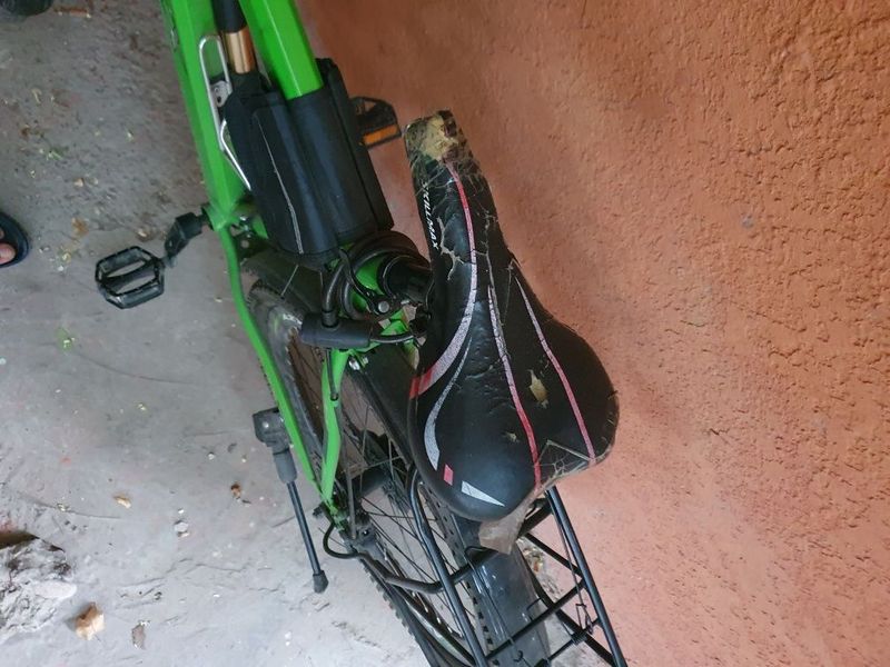 Velik sotiladi 26 razmer Velik sotiladi 26 razmer