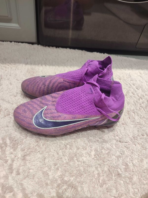 Футбольные Бутсы nike 39 размер Футбольные Бутсы nike 39 размер