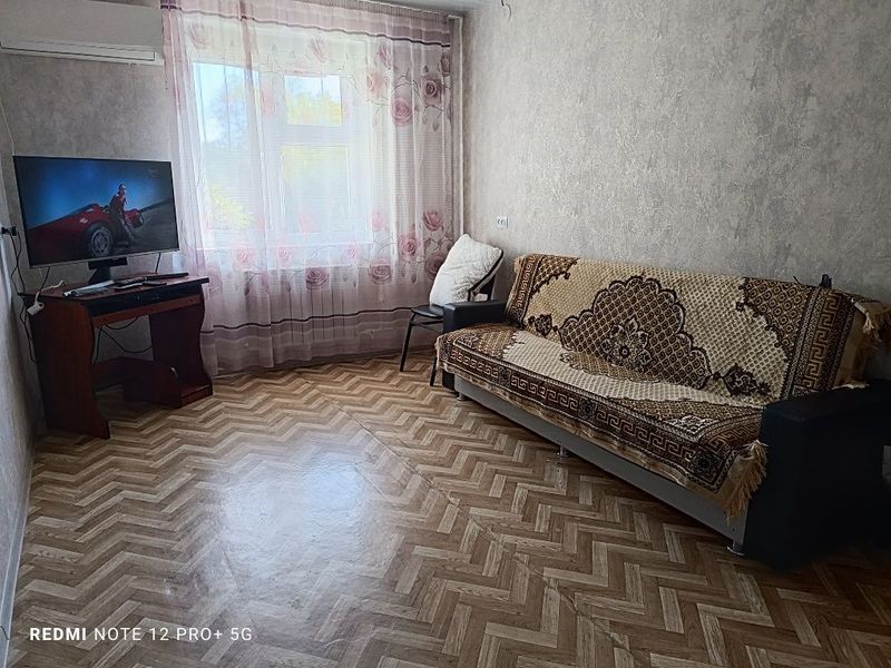 Сдается своя 2 комнатная квартира.